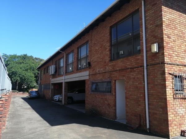 637 m² Commercial space