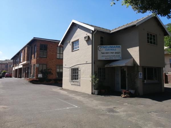 637 m² Commercial space