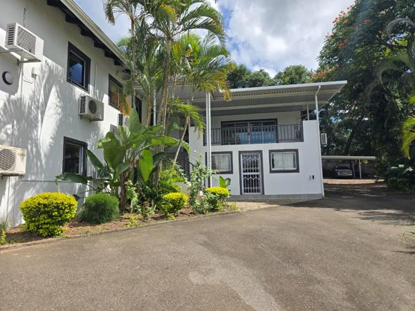 2 884  m² Office Space