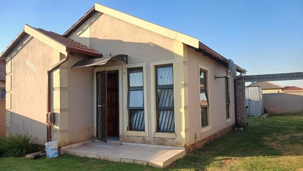 2 Bedroom House
