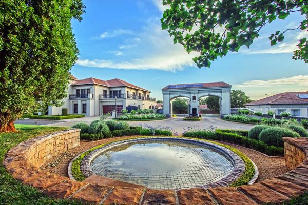 6 Bedroom House