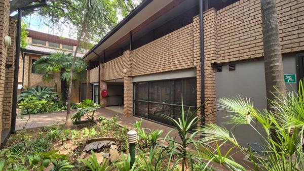 71  m² Commercial space