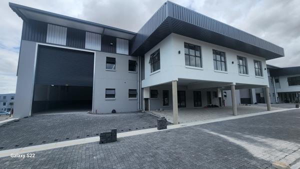 458 m² Industrial space