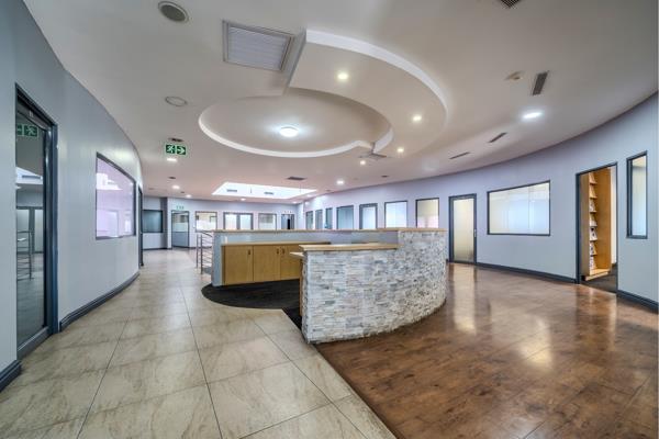 604  m² Retail Space