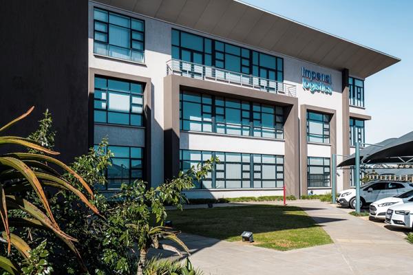 866  m² Office Space