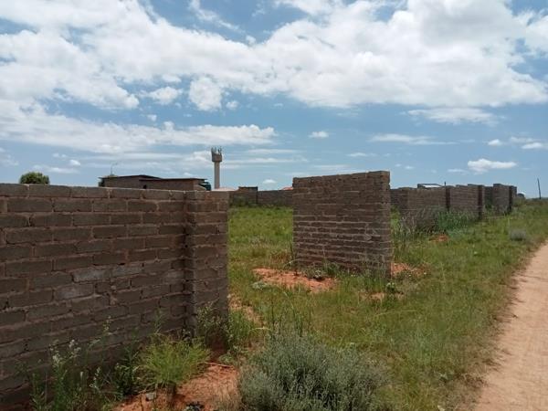 722 m² Land