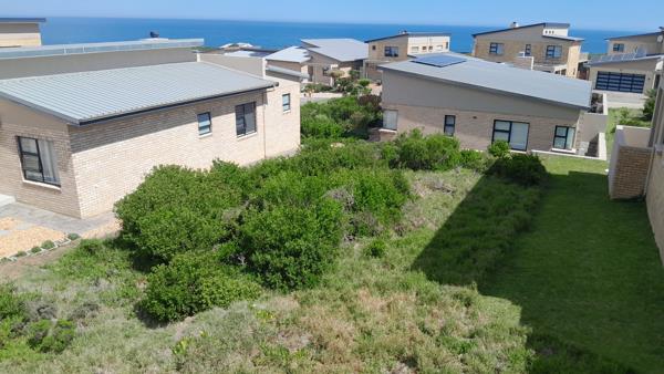 341 m² Land