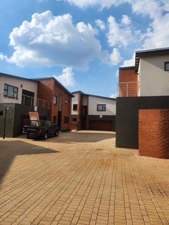 3 Bedroom Cluster