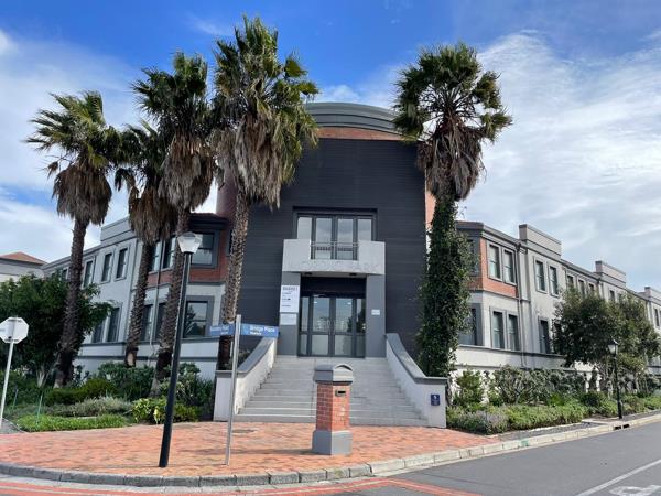 290 m² Commercial space