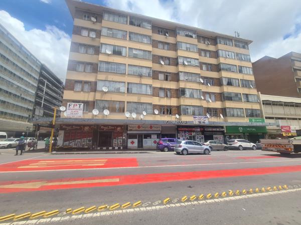 95  m² Commercial space