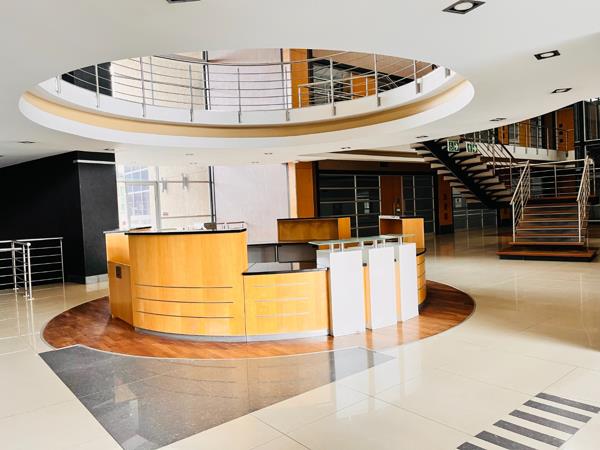 5 853 m² Commercial space