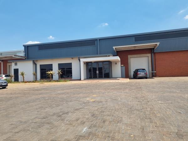 1 730  m² Industrial space