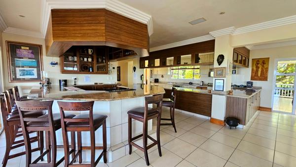 6 Bedroom House
