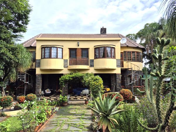 5 Bedroom House