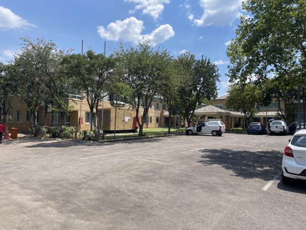 2 000  m² Office Space