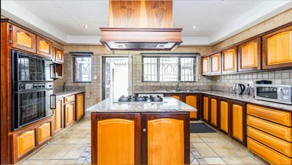 4 Bedroom House