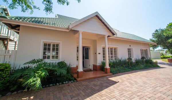 5 Bedroom Townhouse