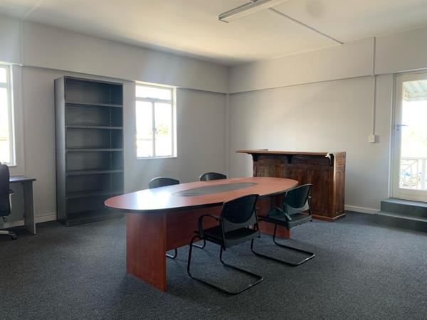 71 m² Commercial space