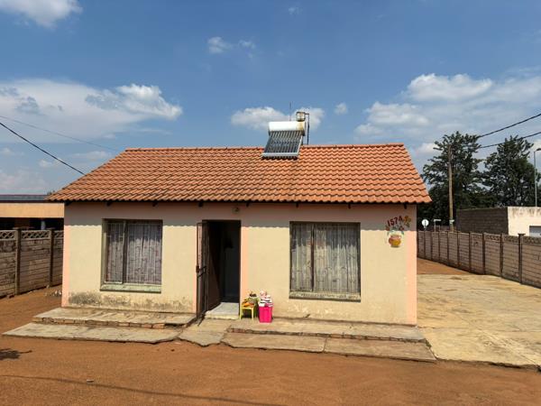 2 Bedroom House