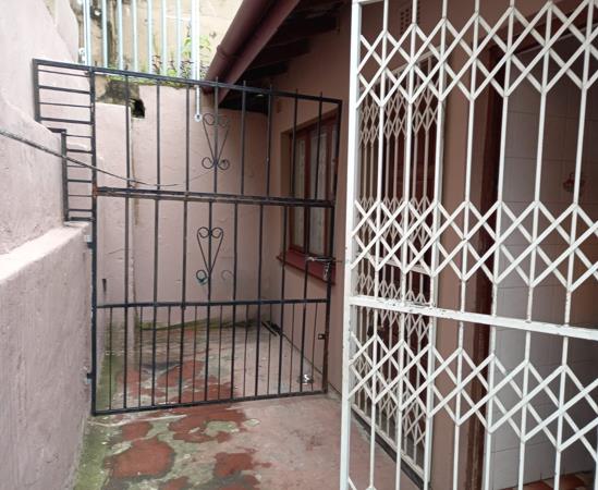 1 Bedroom Garden Cottage