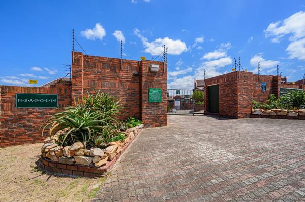 4 Bedroom Townhouse