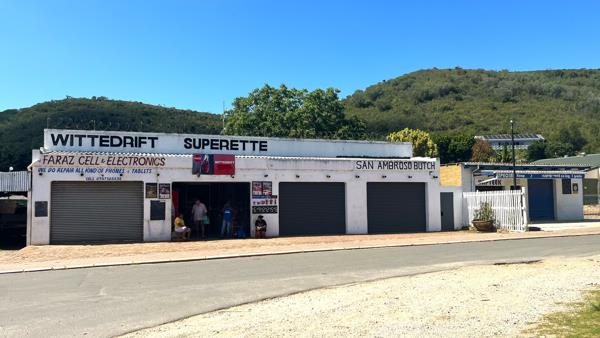 580  m² Commercial space