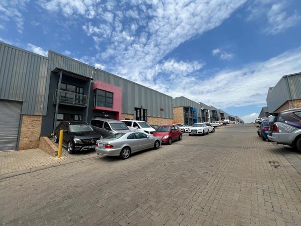 424  m² Industrial space