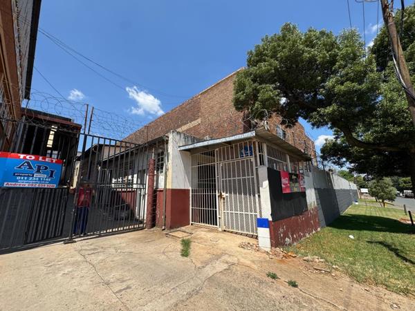 70  m² Commercial space