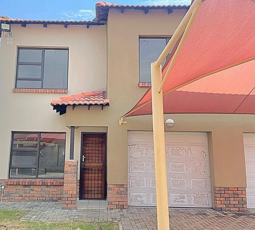3 Bedroom Townhouse