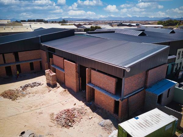 183  m² Industrial space