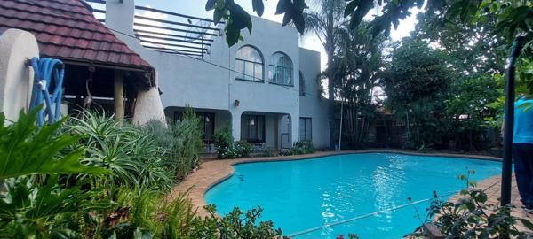 5 Bedroom House