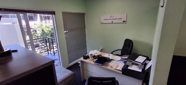 41  m² Commercial space