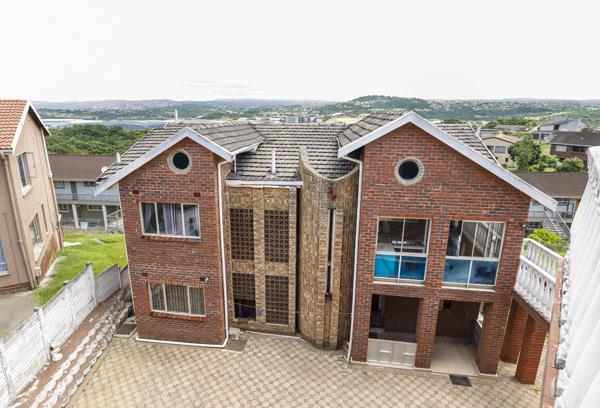 7 Bedroom House