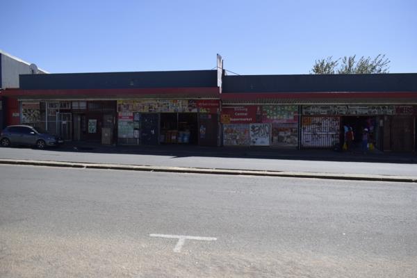 1 548  m² Commercial space