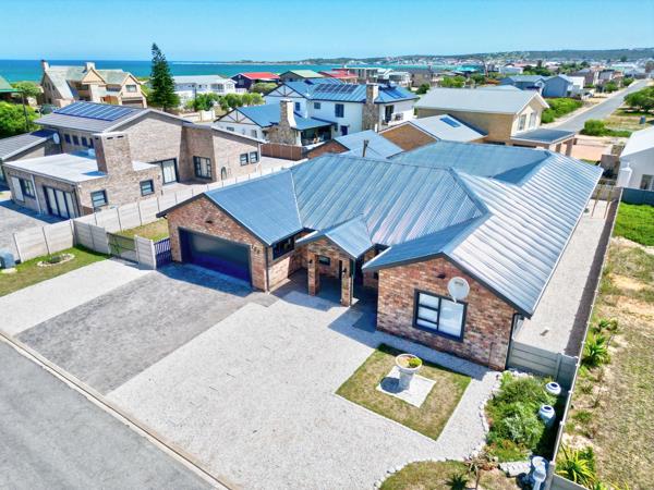 6 Bedroom House