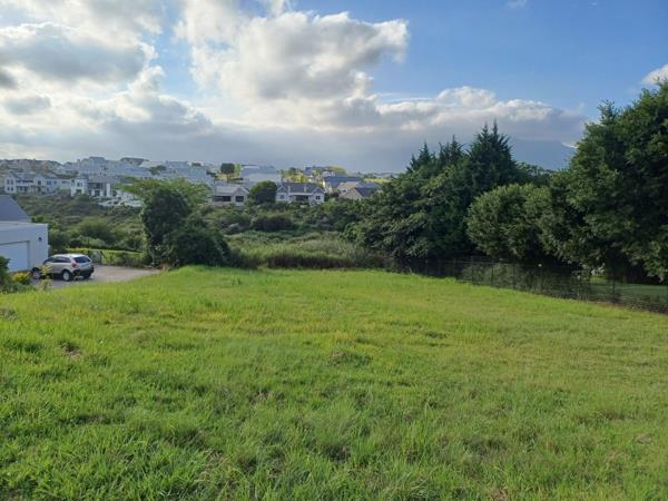 1 292 m² Land