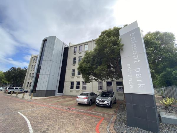 1 715  m² Commercial space