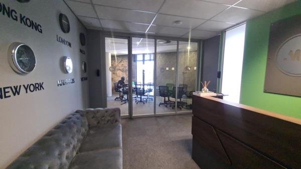 75  m² Commercial space