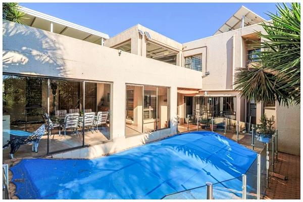 5 Bedroom House