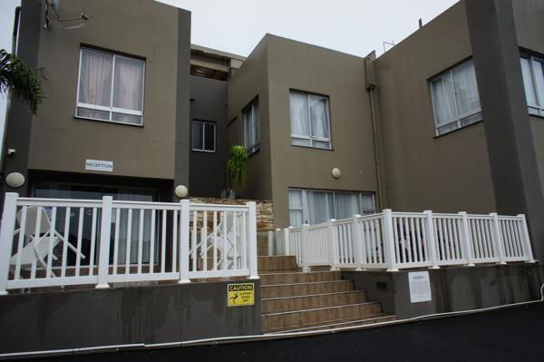 800  m² Commercial space