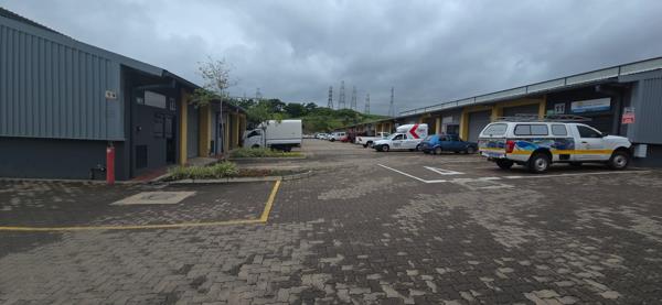 230  m² Industrial space