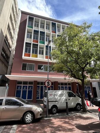 372 m² Commercial space