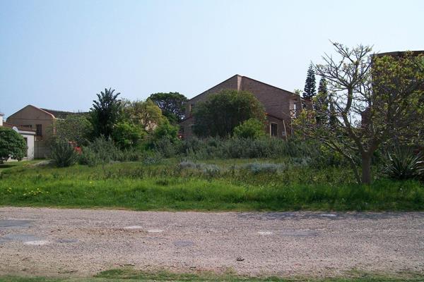 540 m² Land