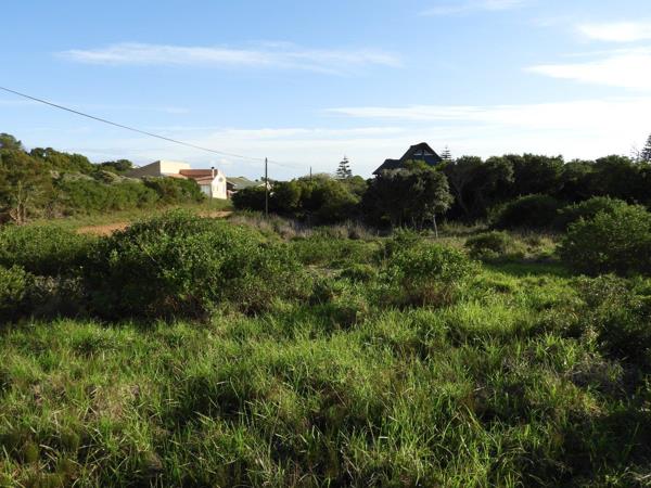 848 m² Land