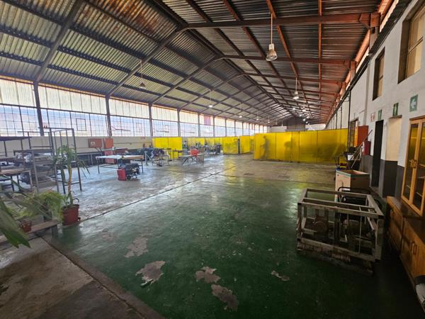 2 000 m² Industrial space
