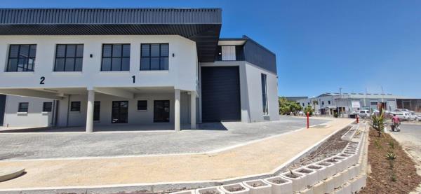 458 m² Industrial space
