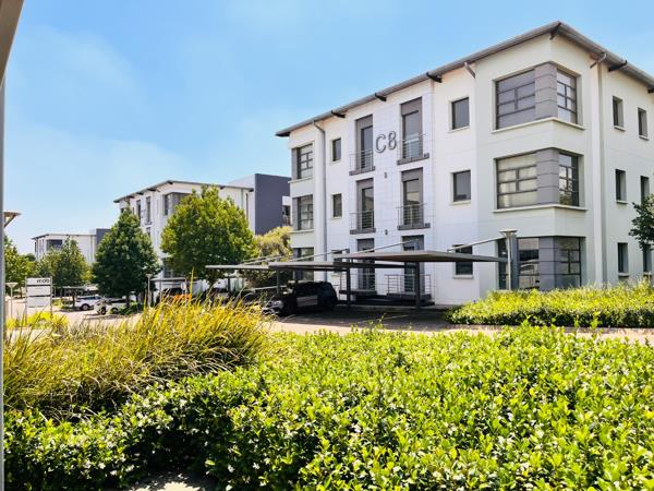 85  m² Commercial space