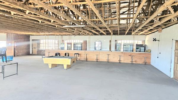 200  m² Commercial space