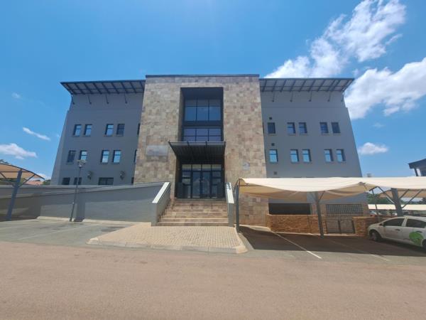 1 552  m² Office Space