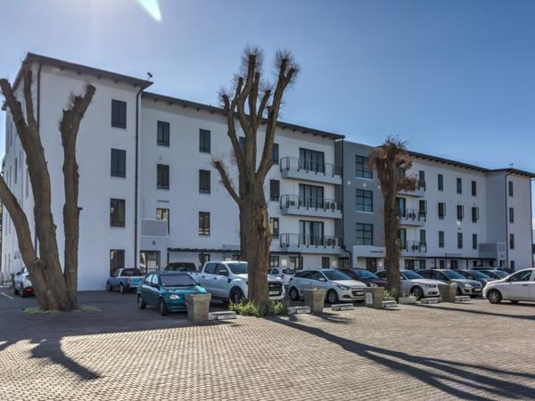 64 m² Commercial space